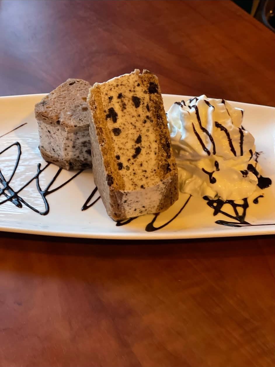 Tiramisu ice cream cake