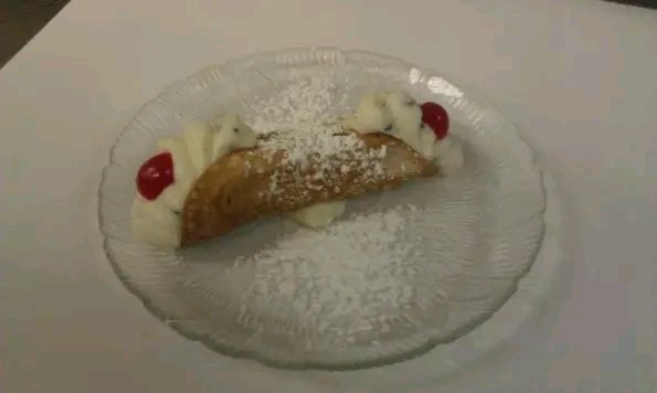 Homemade canoli